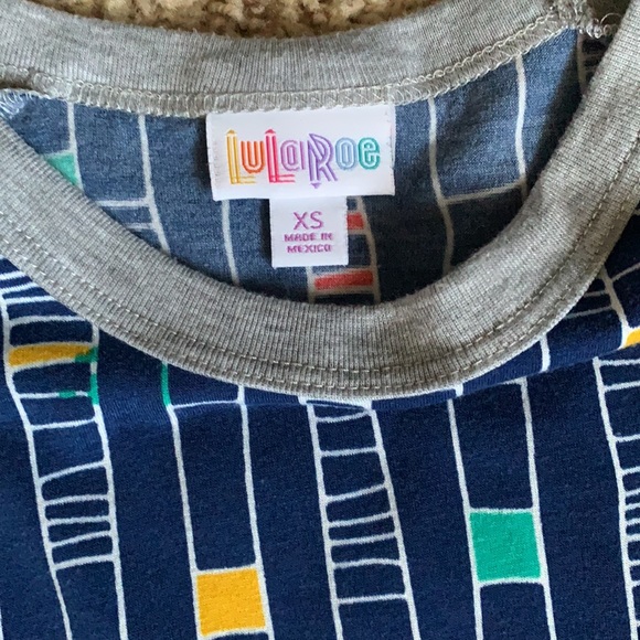 LulaRoe Top - Picture 3 of 5